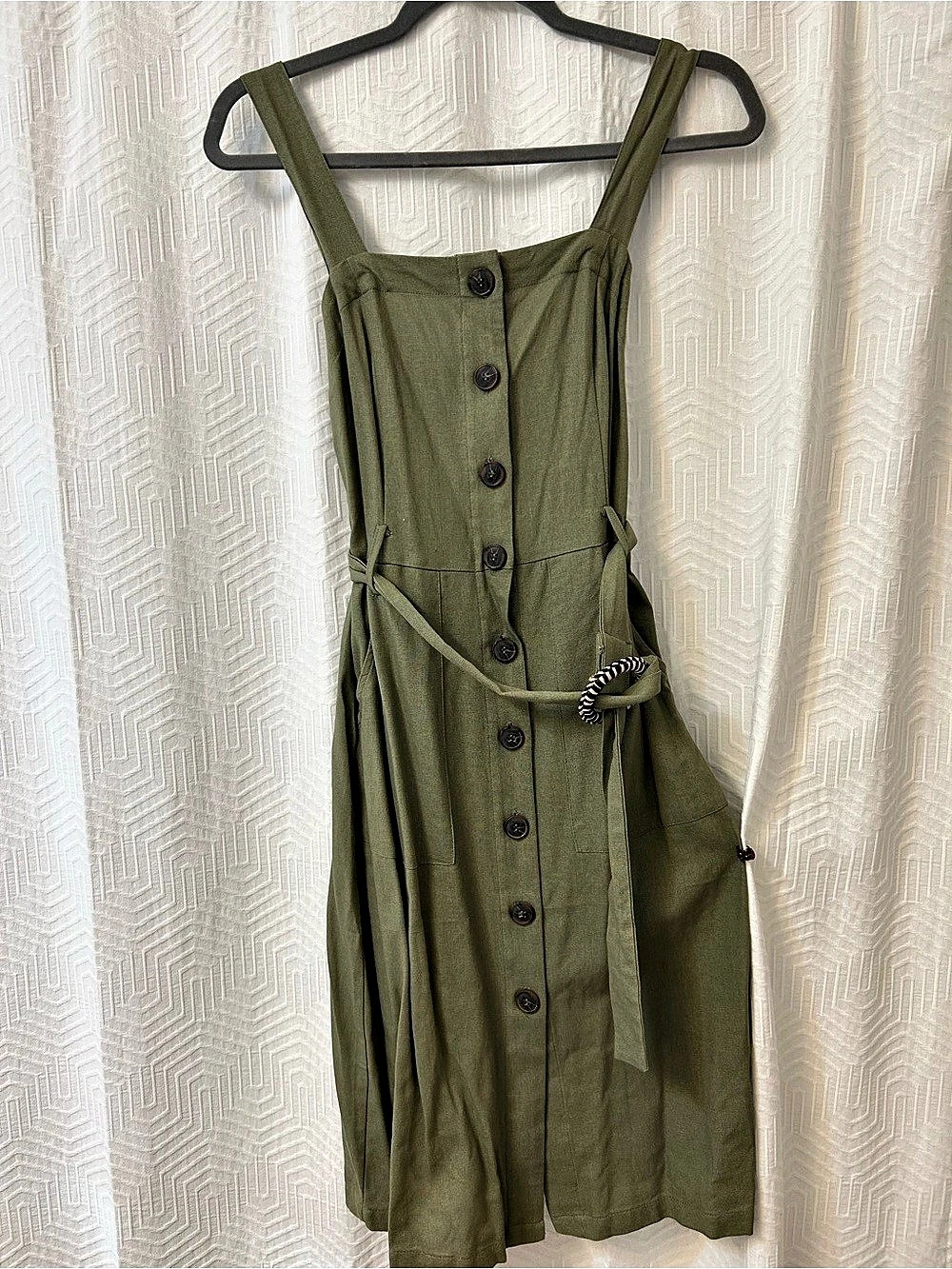 E & M Olive Maxi Dress Size Small Like New